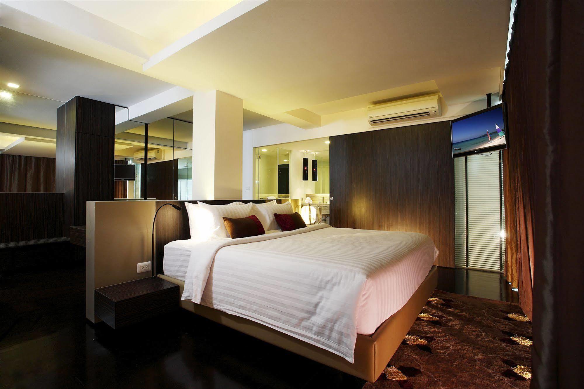 B - Lay Tong Resort Phuket Habitación foto